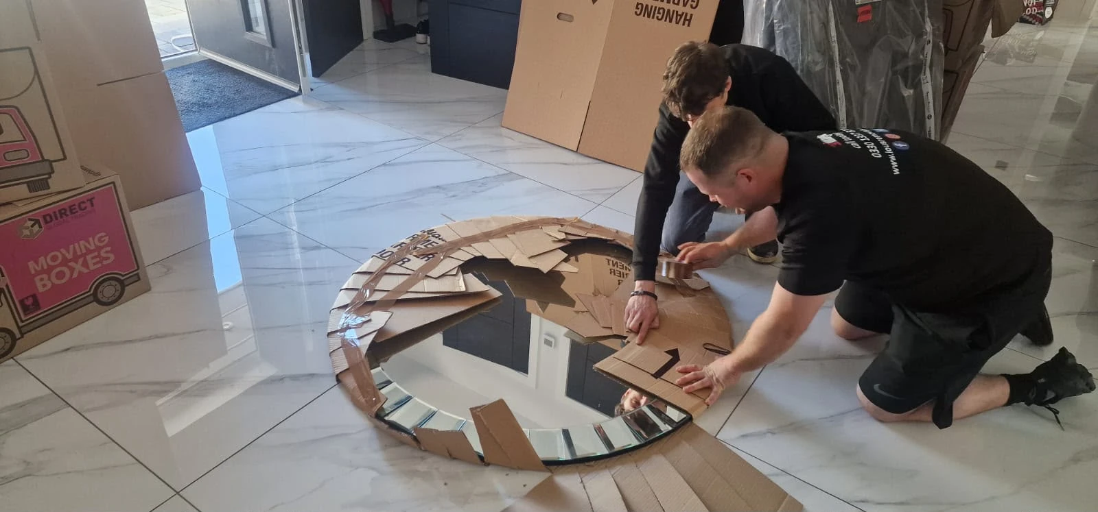 Mirror being packed up.